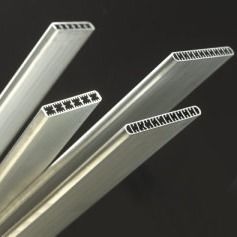 Estrusioni di MultiPort/tubi espelsi di alluminio del Microchannel 1100/3003/3102