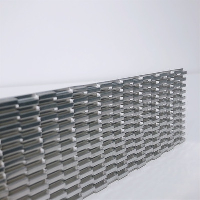 Dissipatore di calore dell'aletta piegato contrappeso Lanced di alluminio per il radiatore dell'automobile