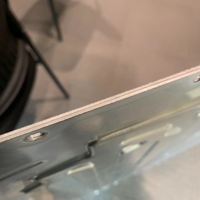 Piastra di raffreddamento a brasatura stampata in alluminio per il raffreddamento in fondo delle batterie prismatiche EV